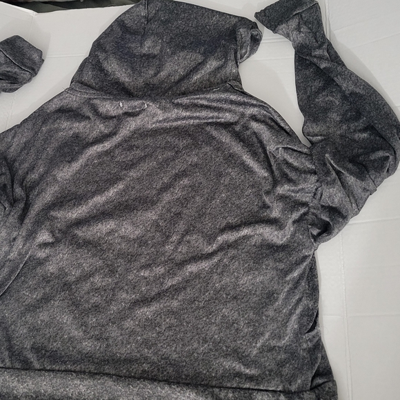 Hurley Soft Women's Gray Hoodie with Palm Design Size M - Picture 5 of 5